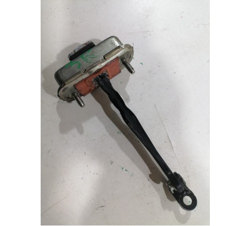 Ограничитель двери задний правый