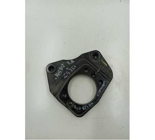 Кронштейн ступицы задний правый