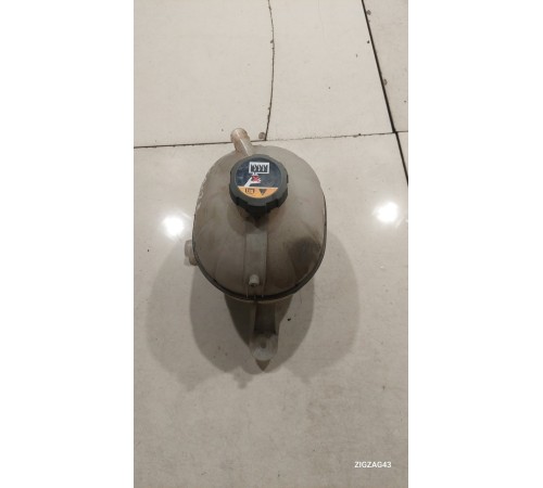 Бачок расширительный