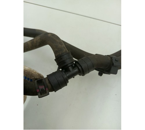 Трубка системы охлаждения