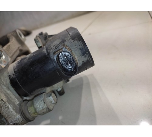 Суппорт (задний, левый)