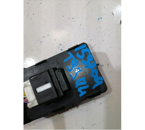 Блок управления стеклоподъемниками