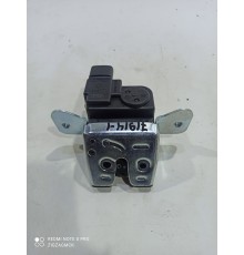 Замок крышки багажника