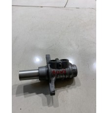 Главный тормозной цилиндр