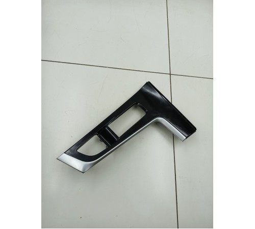 Накладка центральной консоли декоративная