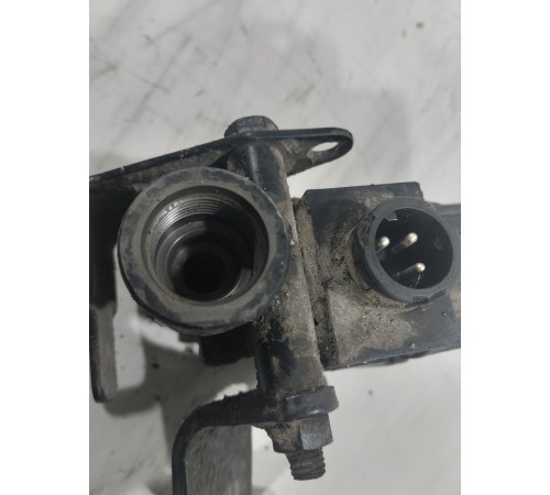 Клапан регулировки давления ABS передний левый