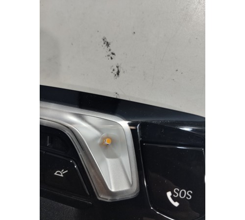 Плафон внутреннего освещения(передний)