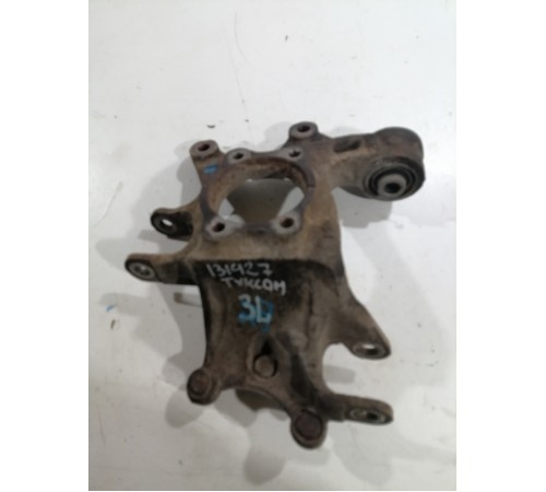 Кулак поворотный задний (левый)