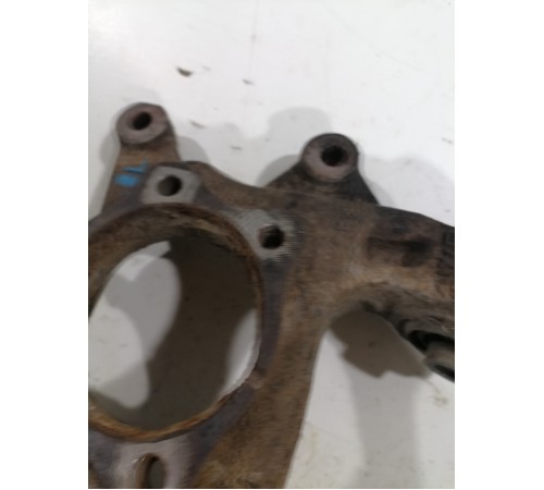 Кулак поворотный задний (левый)