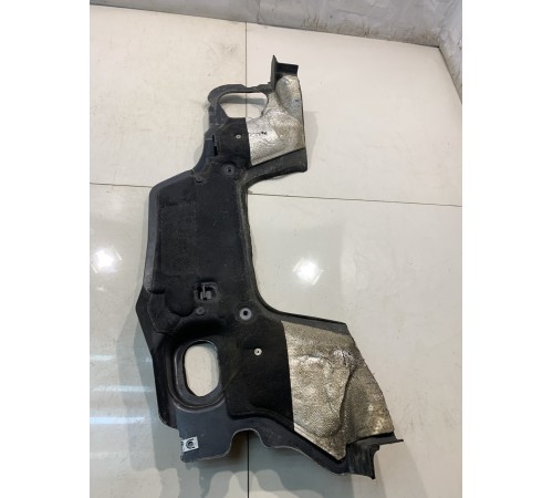 Щиток моторного отсека (центральный)