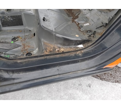 Порог со стойкой левый