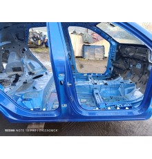 Порог со стойкой правый