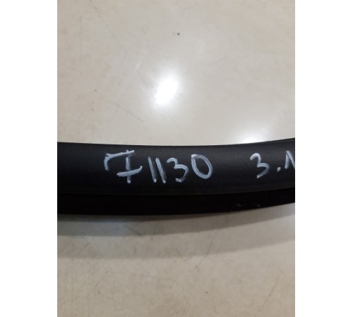 Уплотнитель двери (задний, левый)