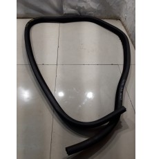 Уплотнитель двери (задний, левый)