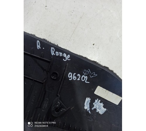 Обшивка багажника задняя правая