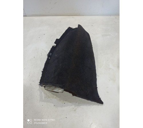 Обшивка багажника задняя правая