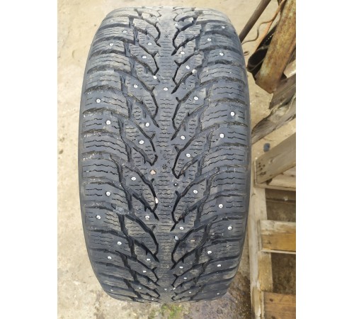 Покрышка 275/40/R21(зима)