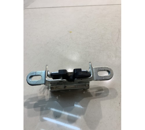 Замок задних сидений(левый)