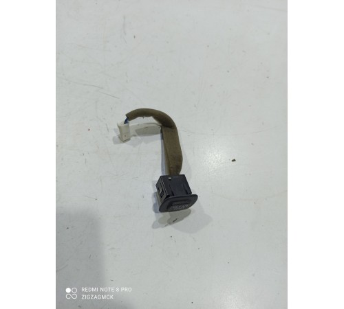 Кнопка сброса показателей панели приборов