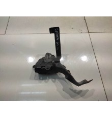 Замок капота