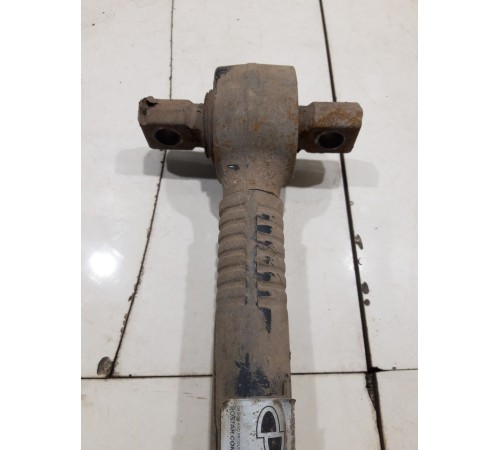 Тяга стабилизатора реактивная продольная задняя левая