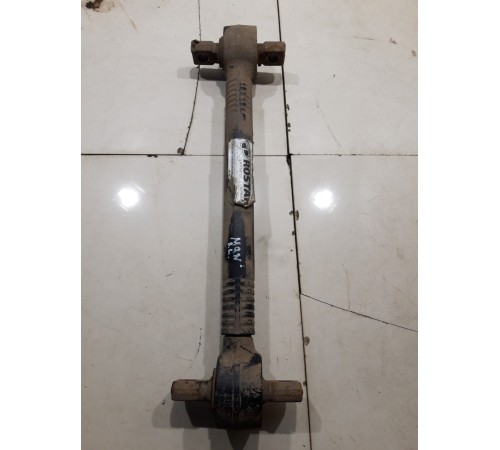 Тяга стабилизатора реактивная продольная задняя левая