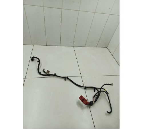 Клемма аккумулятора