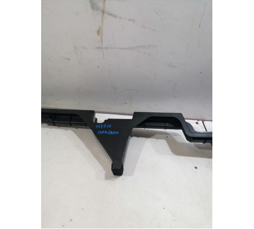 Кронштейн багажника правый