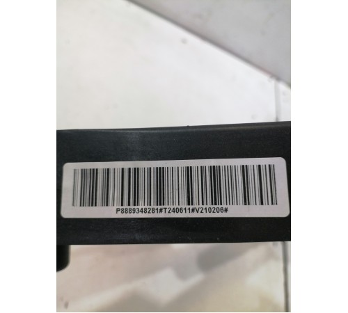 Кронштейн багажника правый