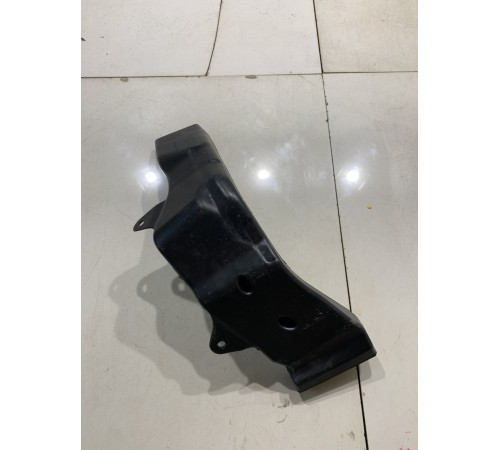 Воздуховод (левый)