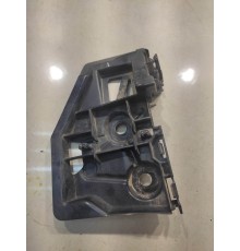 Кронштейн заднего бампера (левый)