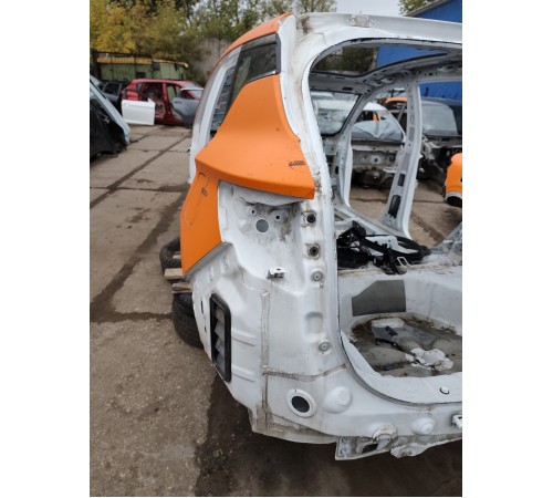 Крыло заднее левое