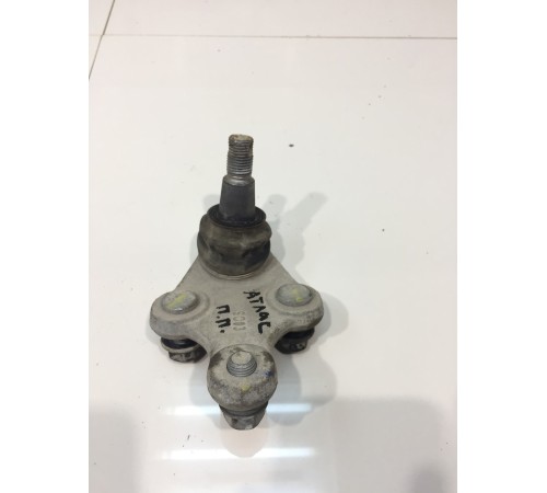 Опора шаровая передняя