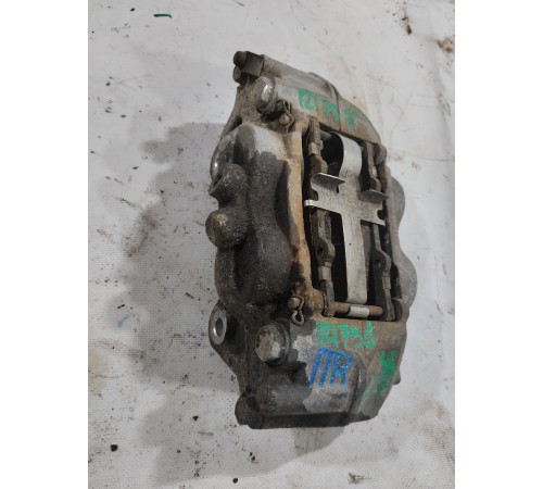 Суппорт передний правый