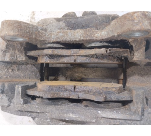 Суппорт передний правый