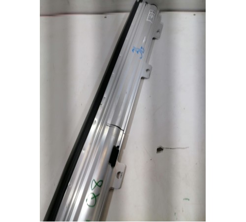 Шторка задняя левая