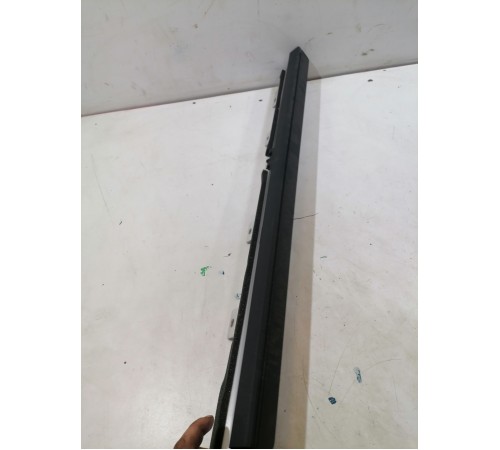 Шторка задняя левая