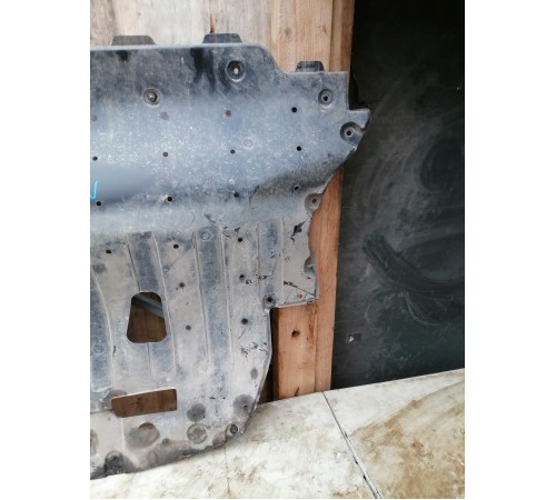 Защита двигателя пластиковая