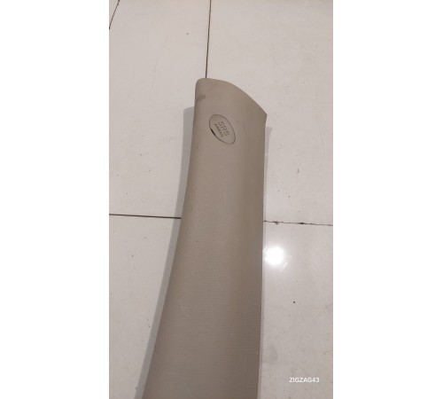 Обшивка стойки лобового стекла левая