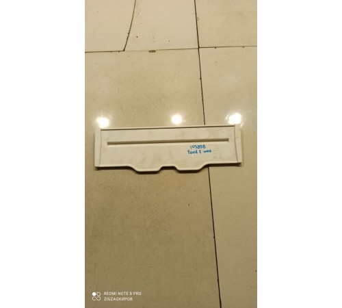 Пластик салона (разделитель длинный)