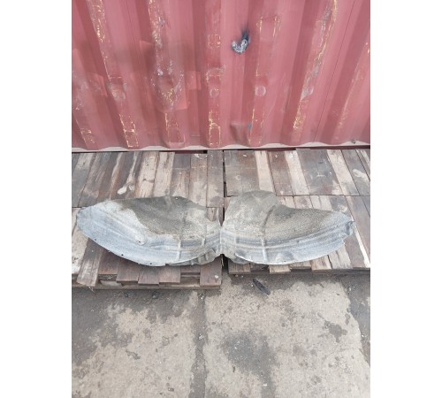 Подкрылок локер задний левый