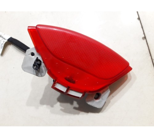 Плафон подсветки в обшивку двери (передний правый)