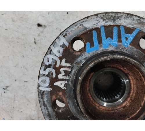 Ступица(передняя левая)