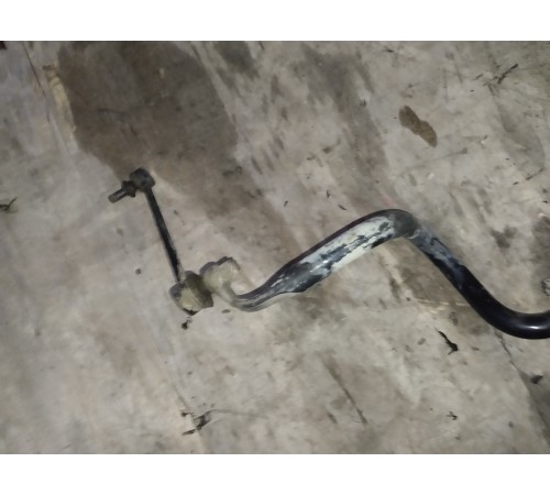 Стабилизатор поперечной устойчивости передний