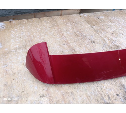 Спойлер крышки двери багажника