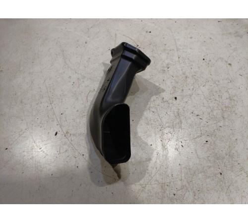 Воздуховод отопителя