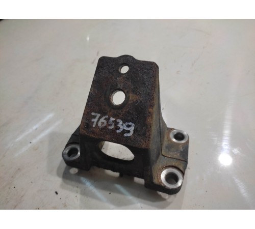 Кронштейн подвески(правый)