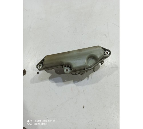 Регулятор давления топлива (бачок вакуумный)