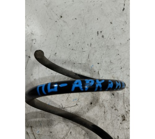 Пружина подвески(передняя левая)