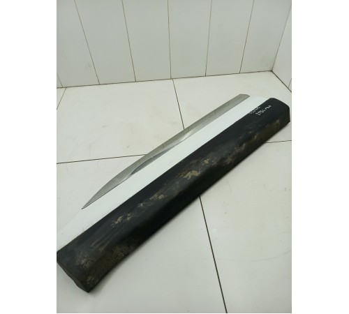 Накладка двери передняя левая внешняя